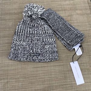 NWT Rebecca Minkoff Beanie/Arm wear. black and white. 100% acrylic.